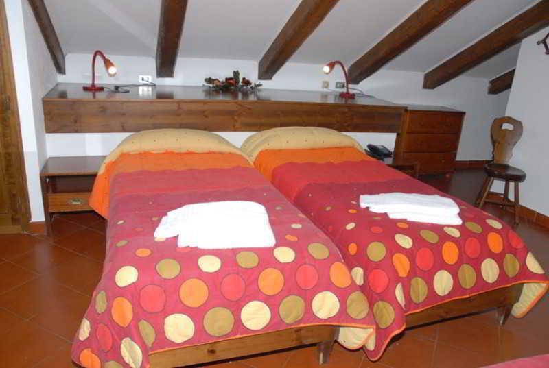 Hotel Biancaneve Sestriere Exterior foto