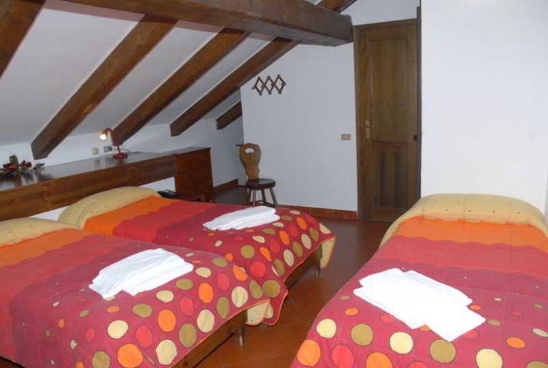 Hotel Biancaneve Sestriere Exterior foto