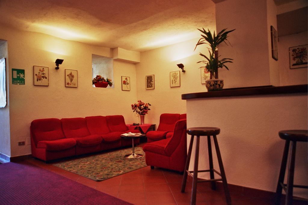Hotel Biancaneve Sestriere Exterior foto
