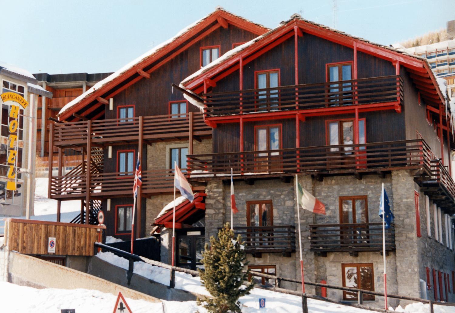 Hotel Biancaneve Sestriere Exterior foto
