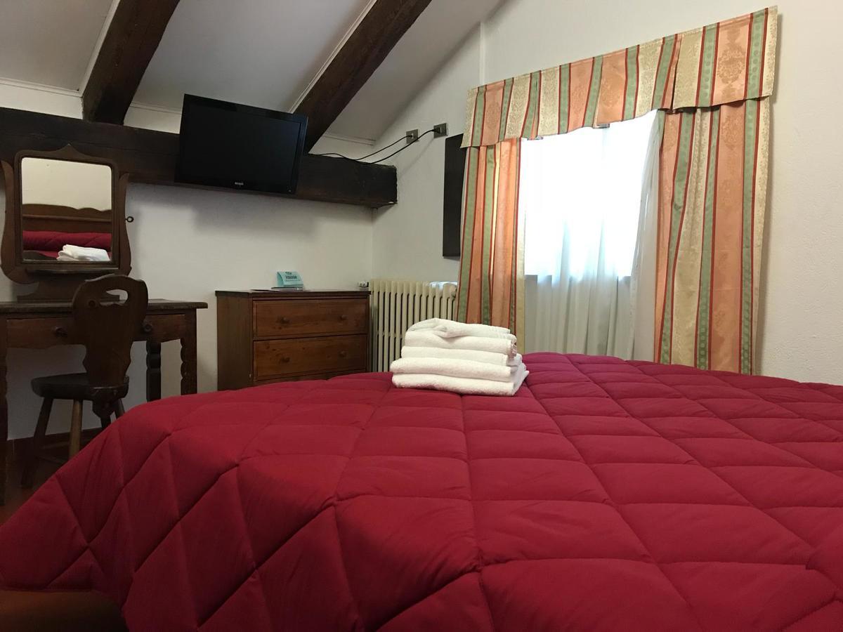 Hotel Biancaneve Sestriere Exterior foto