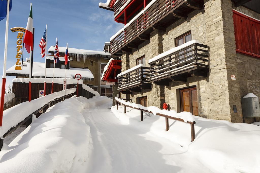 Hotel Biancaneve Sestriere Exterior foto